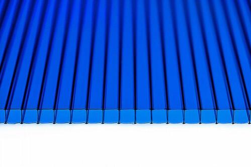 Сотовый поликарбонат 4,0 мм синий BEROLUX, 6000х2100/1200х2100, плотность 0.7 кг/м²